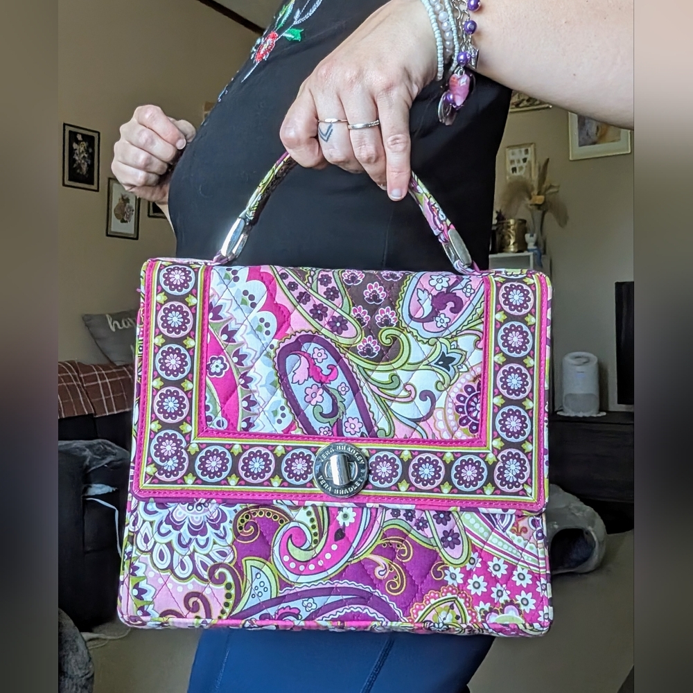 Vera Bradley Very Berry Paisley Cross Body Bag With Removable Straps - Picture 10 of 10